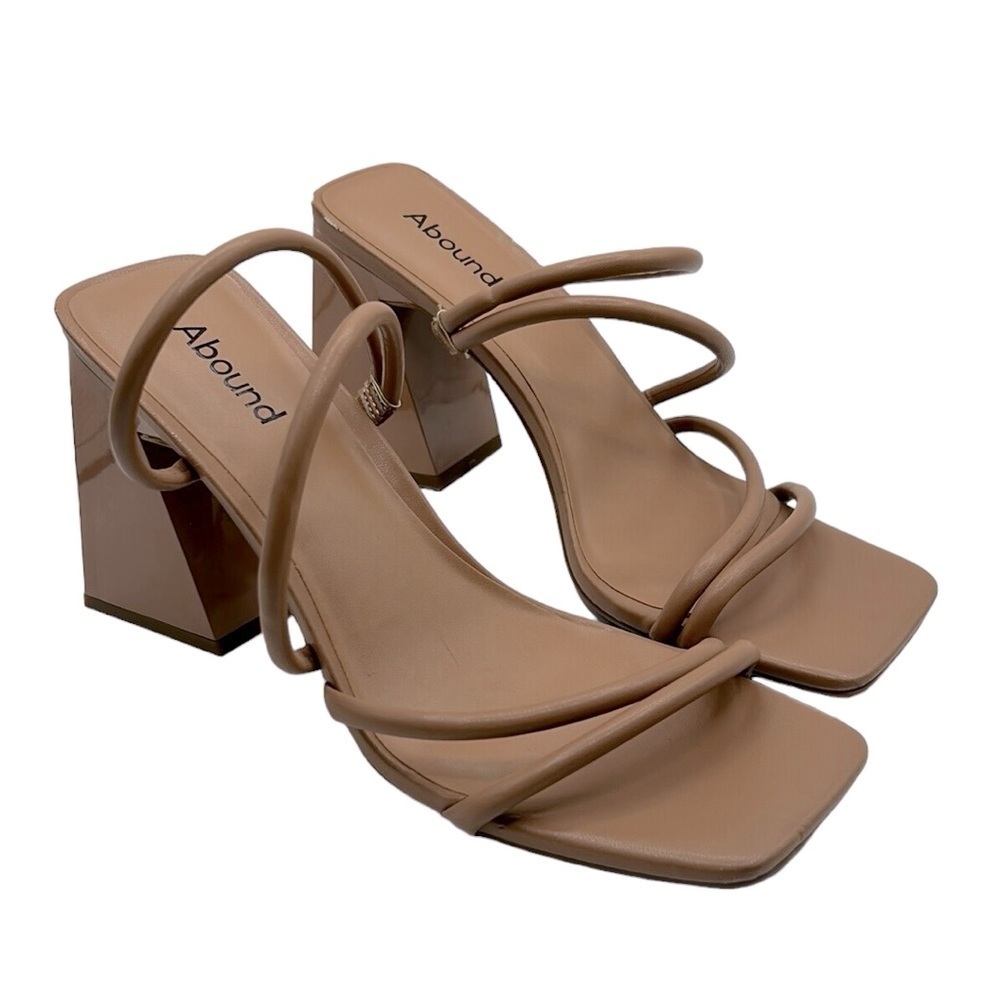 Abound Tan Y2K 90's Slip On Chunky Heel Sandals Size 9 M New without tags!